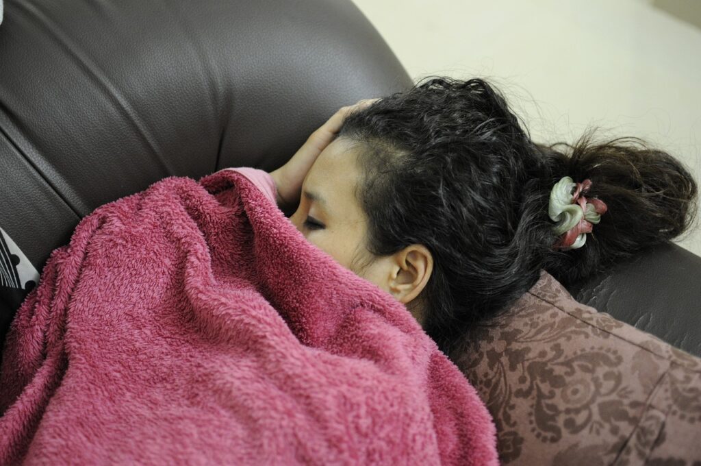 韓国アイドルが愛用する肌の睡眠パックの効果と使用する時間は？