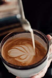 クレンジングバームとミルクの選び方はどうすればいい？