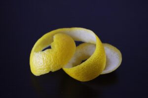 肌荒れ時の皮むけ隠しに役立つ薄膜テクとは？
